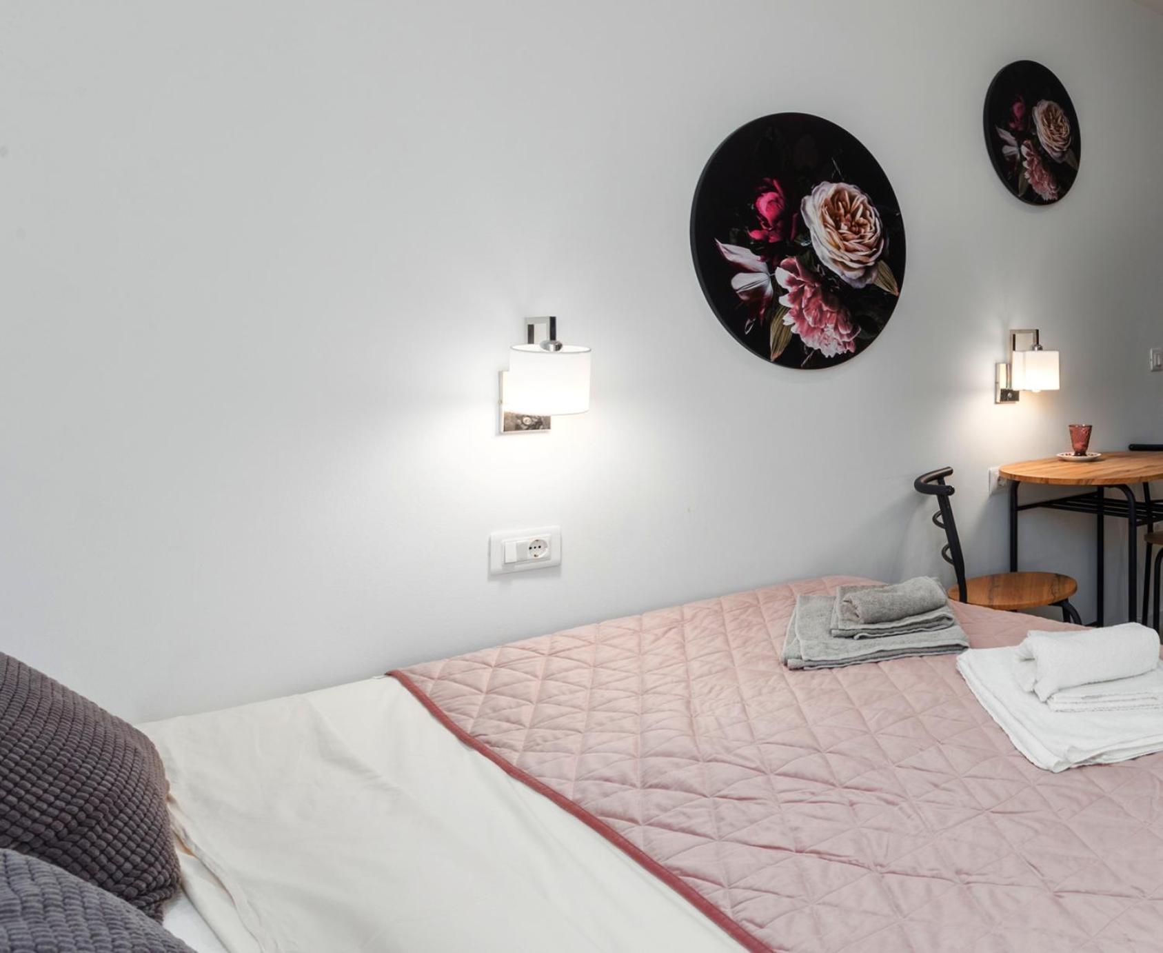 Crystal Deluxe Lägenhet Rovinj Exteriör bild