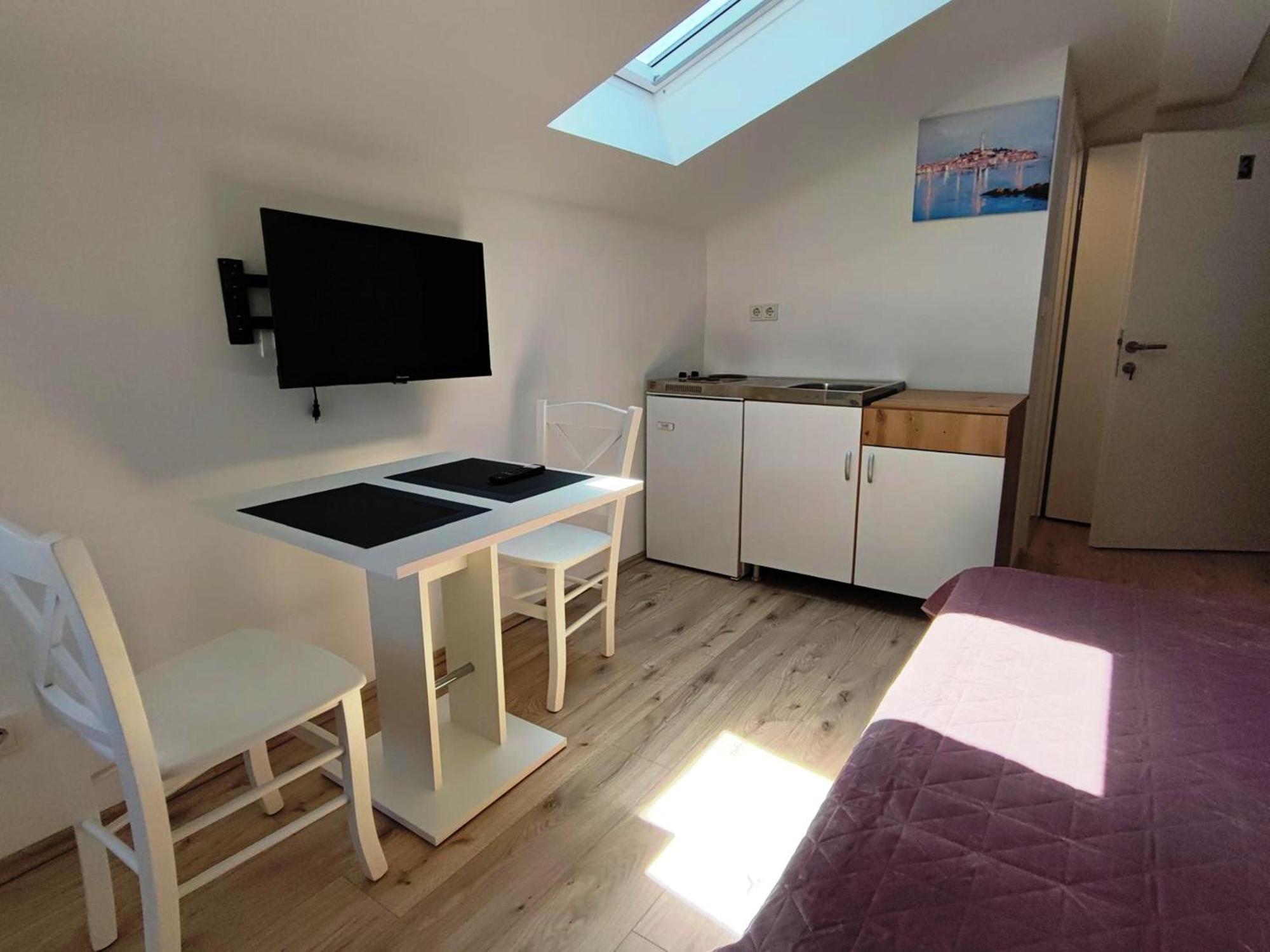 Crystal Deluxe Lägenhet Rovinj Exteriör bild
