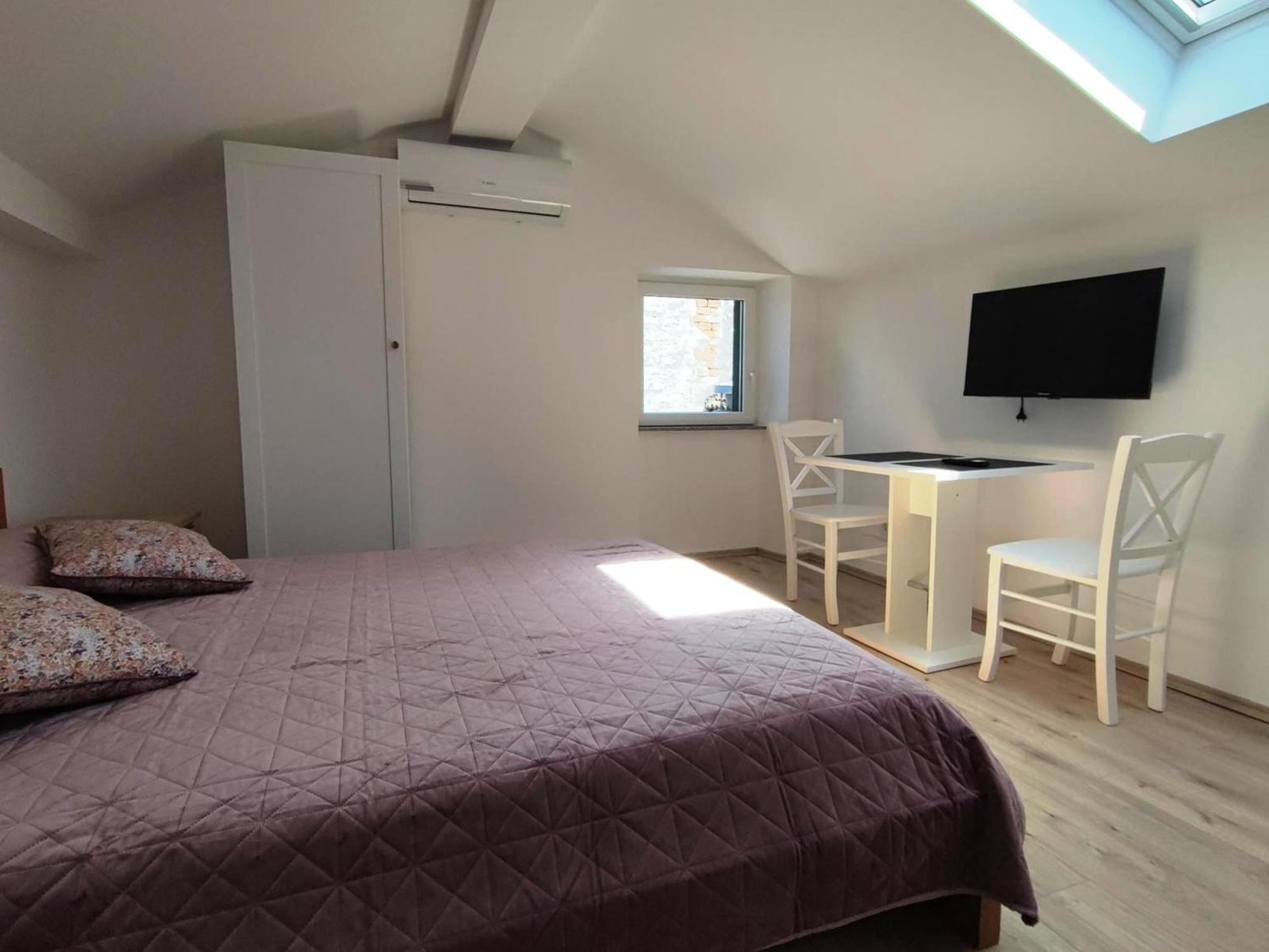Crystal Deluxe Lägenhet Rovinj Exteriör bild